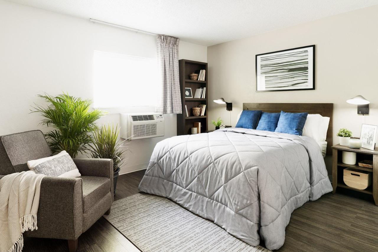Intown Suites Extended Stay Select Denver - Aurora South Exteriör bild