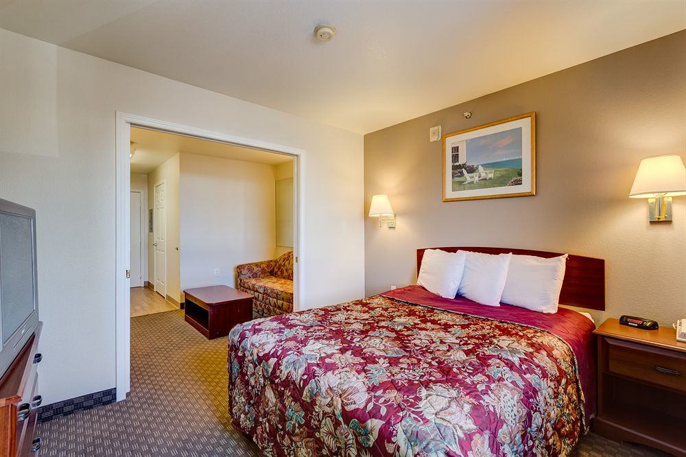 Intown Suites Extended Stay Select Denver - Aurora South Exteriör bild